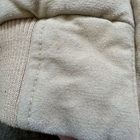 Gap Unisex Kids Fleece Sleeveless Full Zip Puffer Vest Beige Size Small (6-7) - Picture 4 of 9